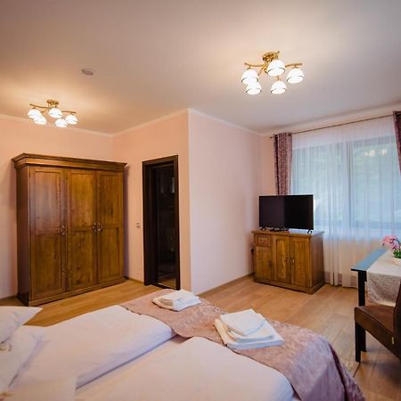 Casa Maiereana Hotel Anies ภายนอก รูปภาพ